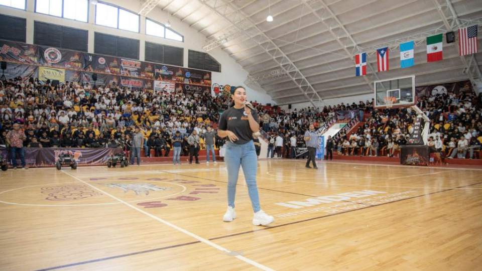 Promueve Gobierno de Sonora inclusión y aprovechamiento educativo en jóvenes de Nogales 